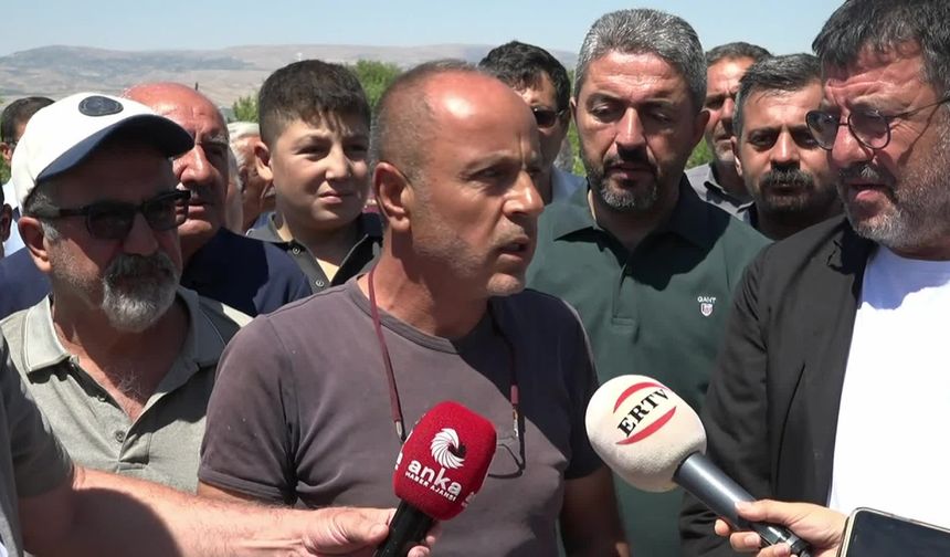 Veli Ağbaba, Malatya'da Çerkez Yazısı çiftçileriyle buluştu