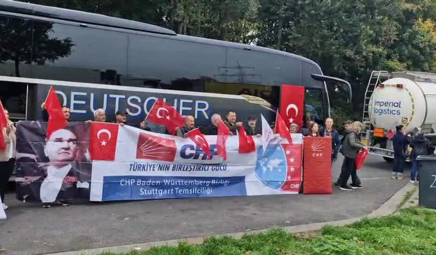 Brüksel’de “Millet İradesine Sahip Çıkıyor” mitingi: Avrupa’dan yoğun katılım