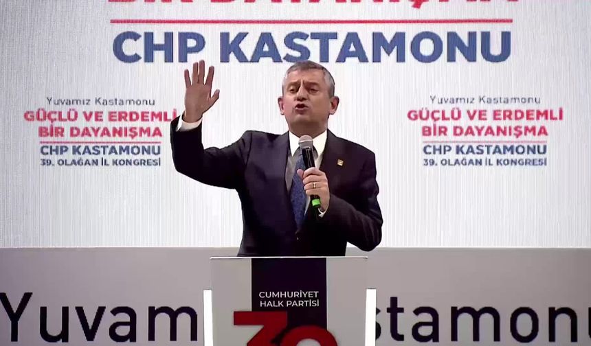 Özgür Özel'den Ömer Çelik'e: “Bu nasıl tükenmişlik, Yassıada'ya mı kaldın?”