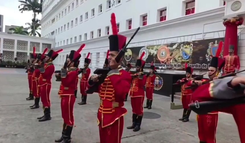 Venezuela’da ABD Saldırısı Sonrası Ulusal Yas: En Az 100 Kişi Hayatını Kaybetti