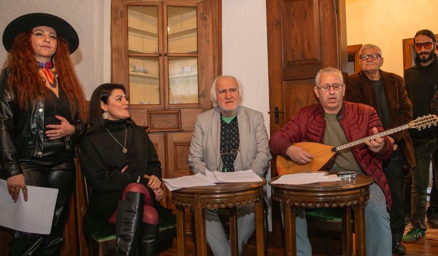 Cem Karaca, Kuşadası’nda şarkılarıyla anıldı