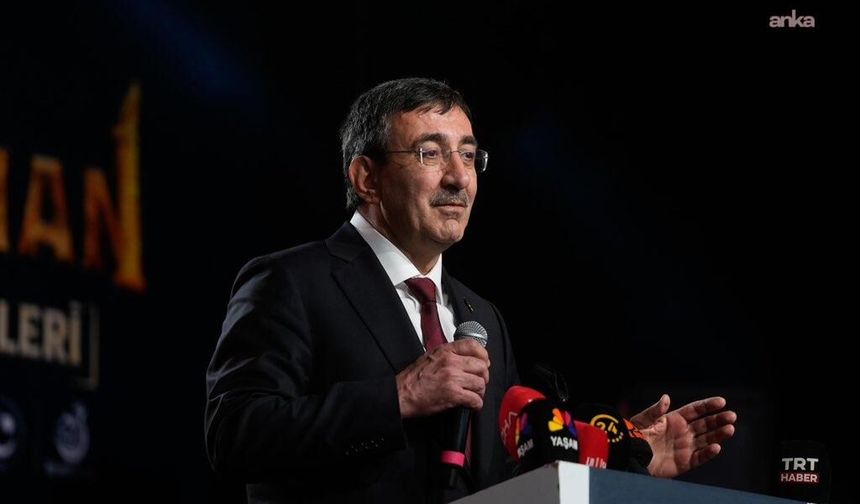 Cumhurbaşkanı Yardımcısı Yılmaz'dan Galatasaray'a tebrik mesajı