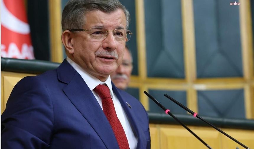 Davutoğlu'ndan Juventus'u 5-2 yenen Galatasaray için tebrik mesajı