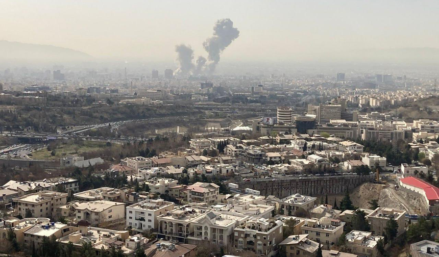 İran’da Saldırılar Yayılıyor: Tahran Dışındaki Kentlerde de Patlamalar