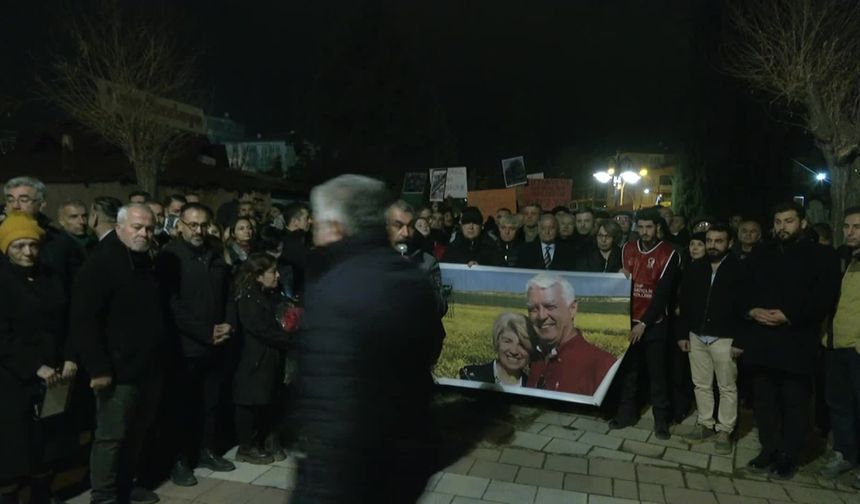 Malatya'da 04.17'de anma: "Yaşananlar 'asrın felaketi' değil, asrın ihmalidir"