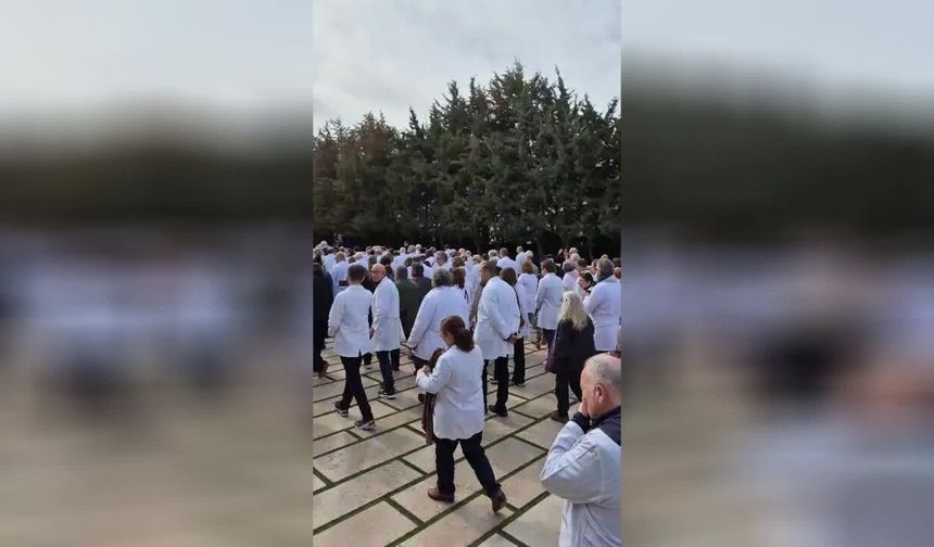 14 Mart’ta Anıtkabir’de Duygusal Tören: Hekimler Atatürk’ün Huzurunda