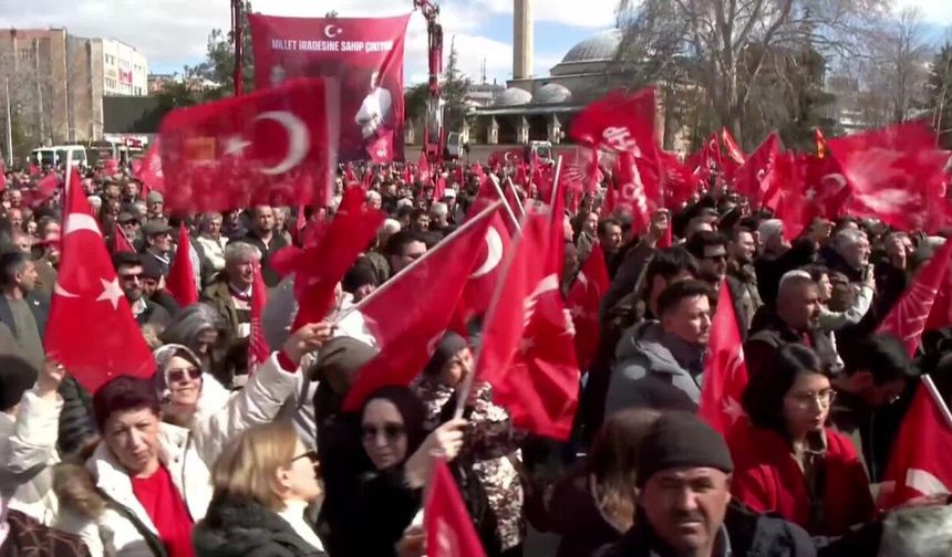 Özgür Özel Karaman’dan Haykırdı: "Millet İradesi Kimsenin Kalesi Değildir"