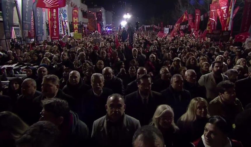 Özgür Özel'den Eyüpsultan'da Sert Çıkış: "Kahrolsun Amerikan Emperyalizmi!"