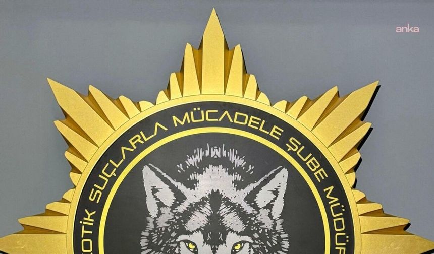 Yolcu otobüsündeki aramada 11 kilo 400 gram metamfetamin ele geçirildi