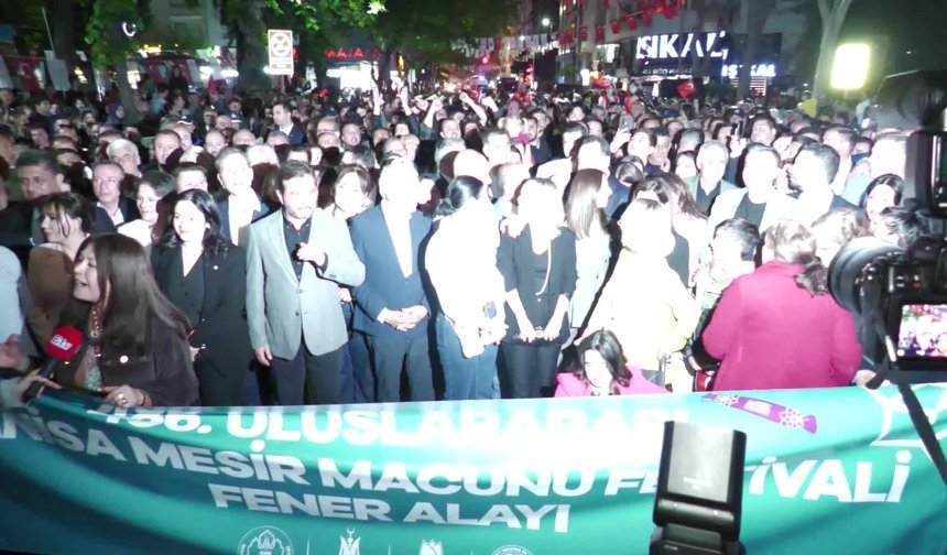 Manisa’da Mesir Coşkusu Geceyi Aydınlattı: 486. Yılda Dev Fener Alayı ve Görkemli Gala!