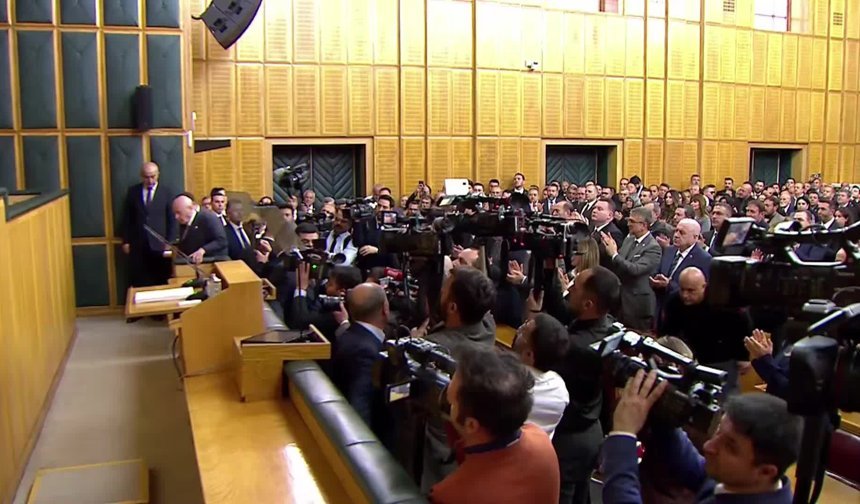 Bahçeli’den Türkiye’yi Sarsacak "Öcalan" ve "Statü" Çıkışı: Koordinatörlük Kurulsun!
