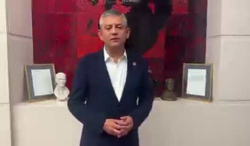 CHP Genel Merkezi'nde Tarihi Direniş: "Bedenimizi Teslim Alırlar Ama Mücadelemizi Asla!"
