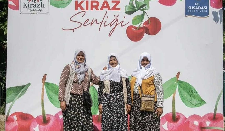 Bir Dönem Tarihe Karışmıştı: Kuşadası'nda Muhteşem Kiraz Şenliği!