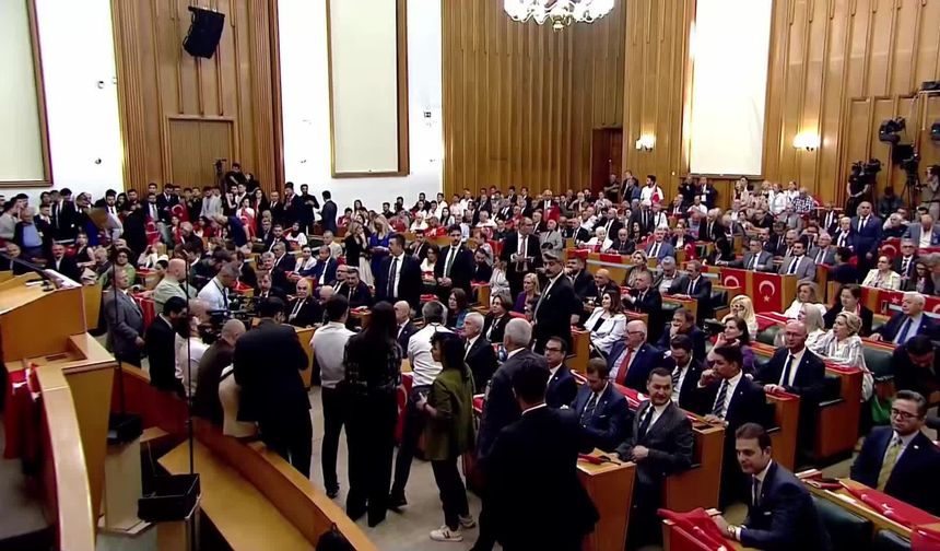 Dervişoğlu'ndan iktidara ezber bozan "Öcalan" çağrısı: Meclis'te çoğunluğunuz varsa referandum yapın!