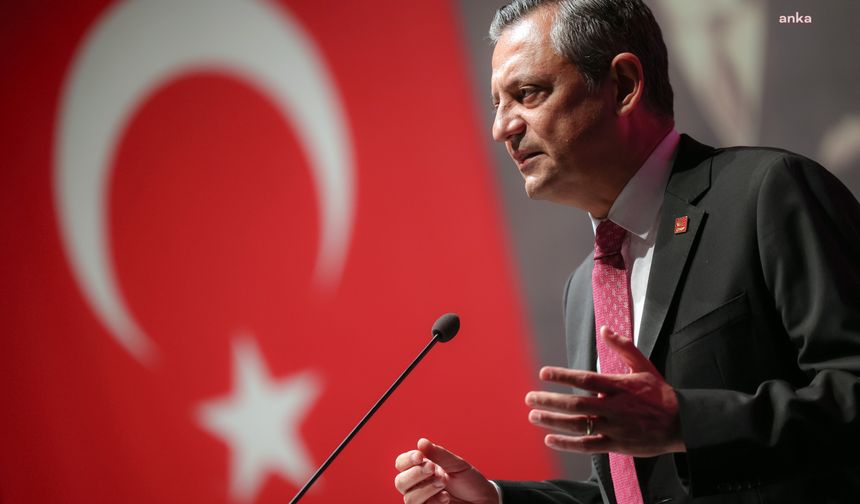 Özgür Özel’den Yeni Parti İddialarına Son Nokta: A Planları CHP’yi Bölmek, Henüz O Noktada Değiliz!