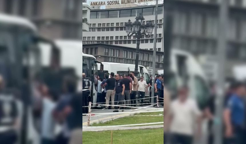 Başkentte NATO Alerjisi! Birinci Meclis Önünde Barikatlar Kuruldu: HKP Kurmayları Gözaltında!