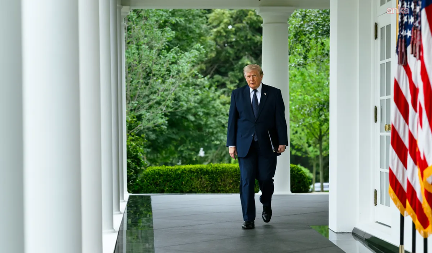 Trump dünyayı ayağa kaldırdı: Hürmüz Boğazı'nda abluka başladı, yüzde 20 vergi kesilecek!