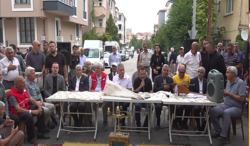 Malatya'da Erenler Cemevi'nde Lokmalar Paylaşıldı: "Hak ile Batılın Mücadelesi Bugün de Yol Gösteriyor!"