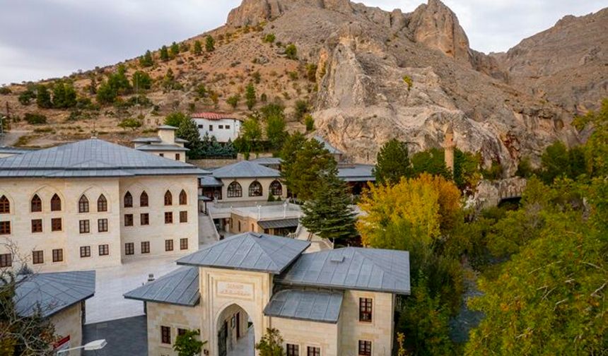 Türkiye Kültür Yolu Festivali İkinci Kez Malatya'da: 8 Gün Büyüleyici Etkinlikler ve Yıldız Yağmuru!