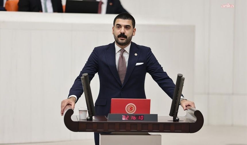 Denizlerimiz Tehlikede! YENİ Parti'den Bakan Murat Kurum'a Plastik Atık Tepkisi