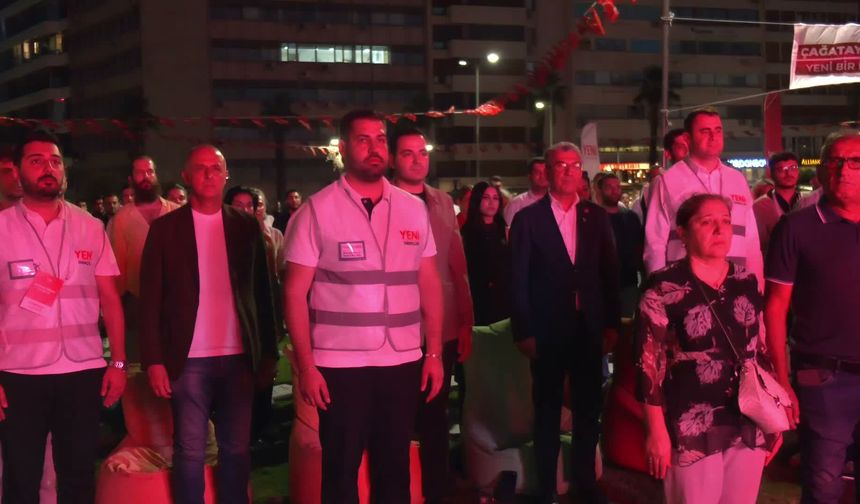 YENİ Parti İzmir’de 'Zafere Giden Yol' Söyleşisi Düzenledi: "YENİ Parti'nin Bayrağı Artık Milletin Bayrağıdır"