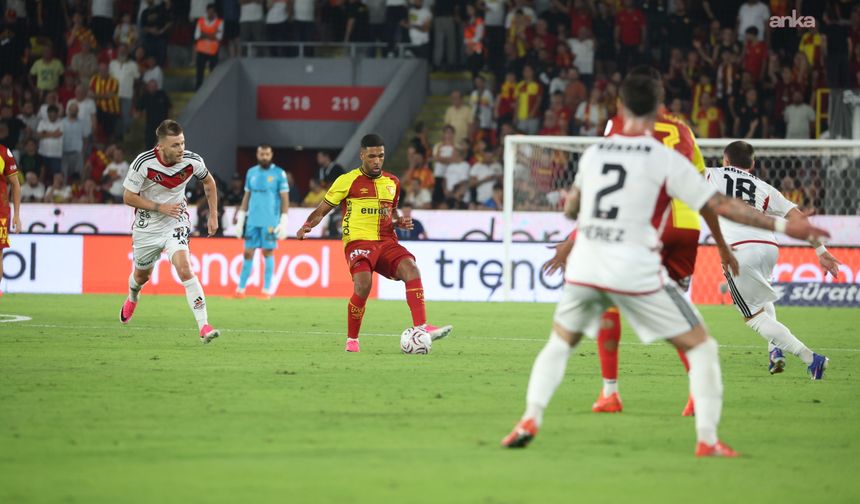 Gaziantep FK İzmir’de Gol Şov Yaptı: Göztepe’yi 4-2 Mağlup Etti