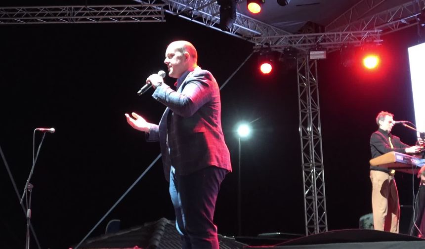 Gemlik Festivali'nde Rekor Fiyat: Birinci Seçilen Zeytin Açık Artırmada Satıldı