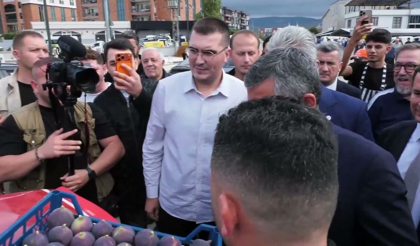 Özgür Özel Bursa’da İncir Üreticileriyle Buluştu: Çiftçinin Mazotu ÖTV’siz ve KDV’siz Olmalı