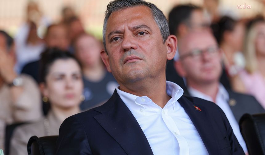 Özgür Özel’den Avrupa’ya mesaj: “Türkiye için yeni bir başlangıcın zamanı geldi”