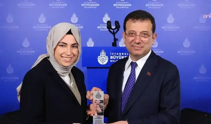 Üsküdar Belediye Başkan Yardımcısı Amine Cansu Çelik CHP'den İstifa Etti!