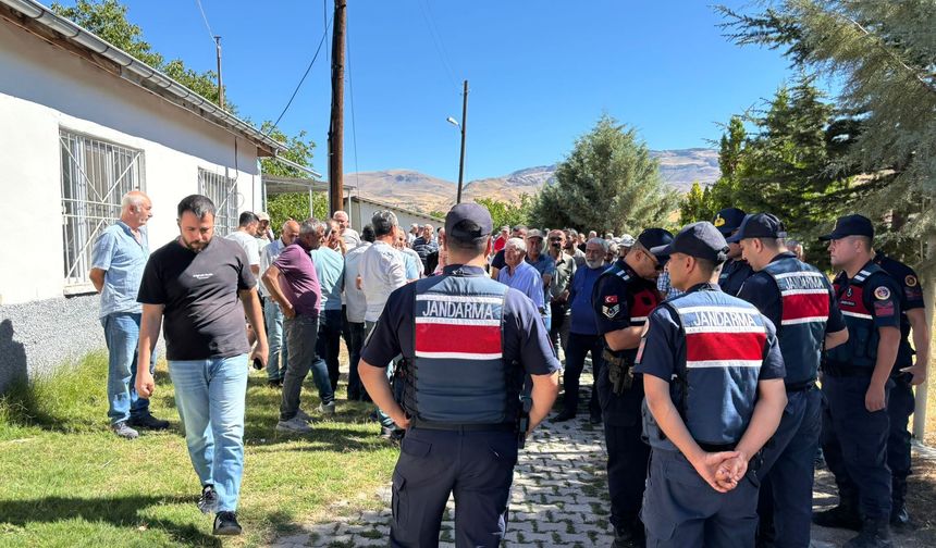 Hekimhan’da Maden Gerginliği: Halk 'İliç Olmasın' Diyerek Toplantıyı İptal Ettirdi