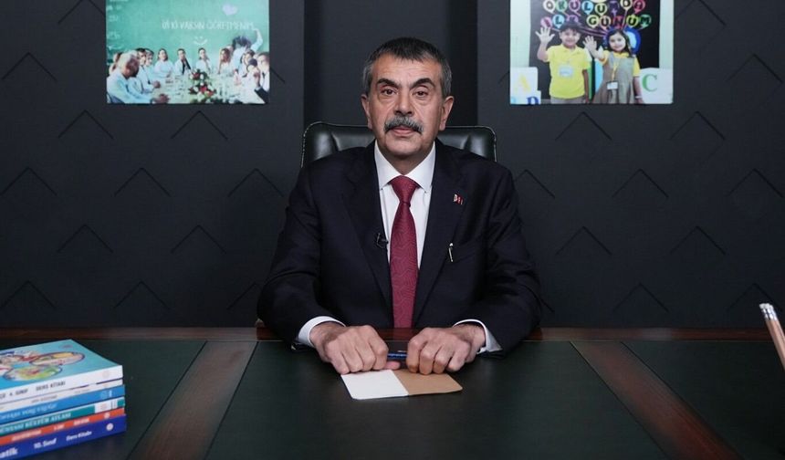 MEB Bakanı Yusuf Tekin'den Okullara Flaş Talimat: O Sınavlar Tamamen Yasaklandı!