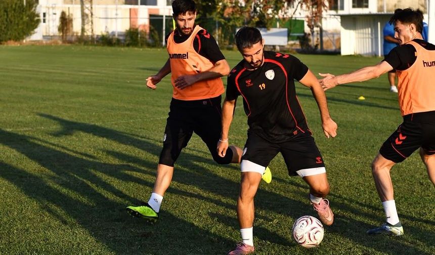 Yeşilyurtspor’un Hedefi Dörtte Dört: Fırtına Adanaspor Karşısında Esecek!