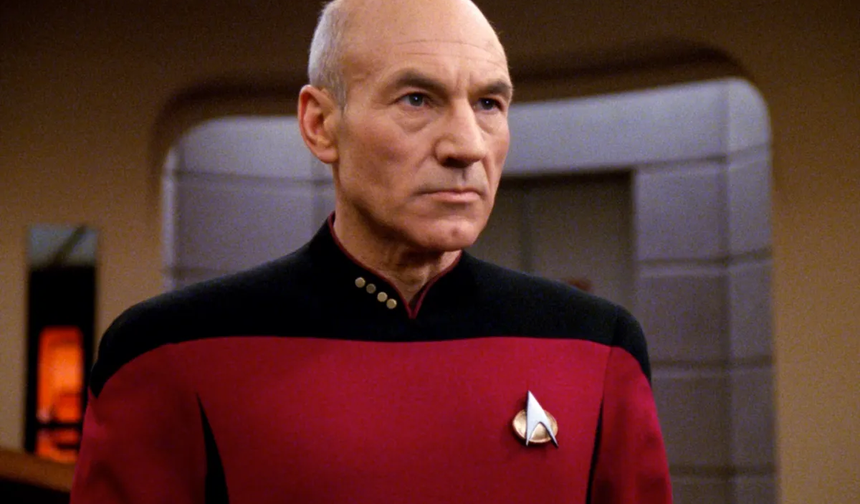 Tiyatro ve Sinemanın Efsane İsmi Sir Patrick Stewart 86 Yaşında Hayatını Kaybetti