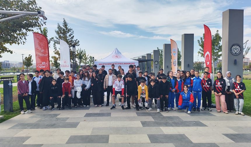Malatya'da oryantiring yarışmalarında katılım rekoru: 422 sporcu mücadele etti