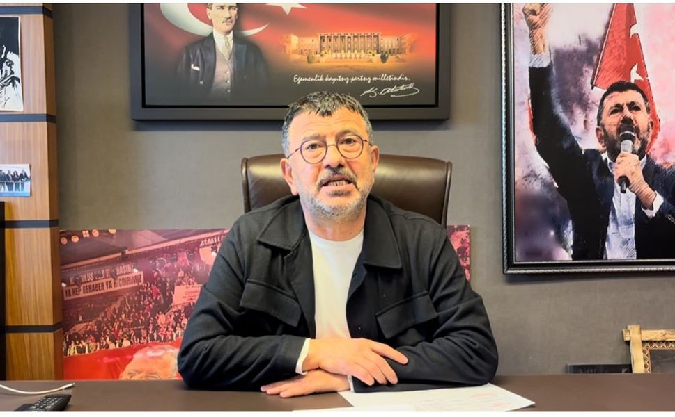 Veli Ağbaba'dan TOKİ Tepkisi: "Sosyal Konut Dediler, Vatandaşa 4 Milyon Liralık Borç Çıkardılar!"