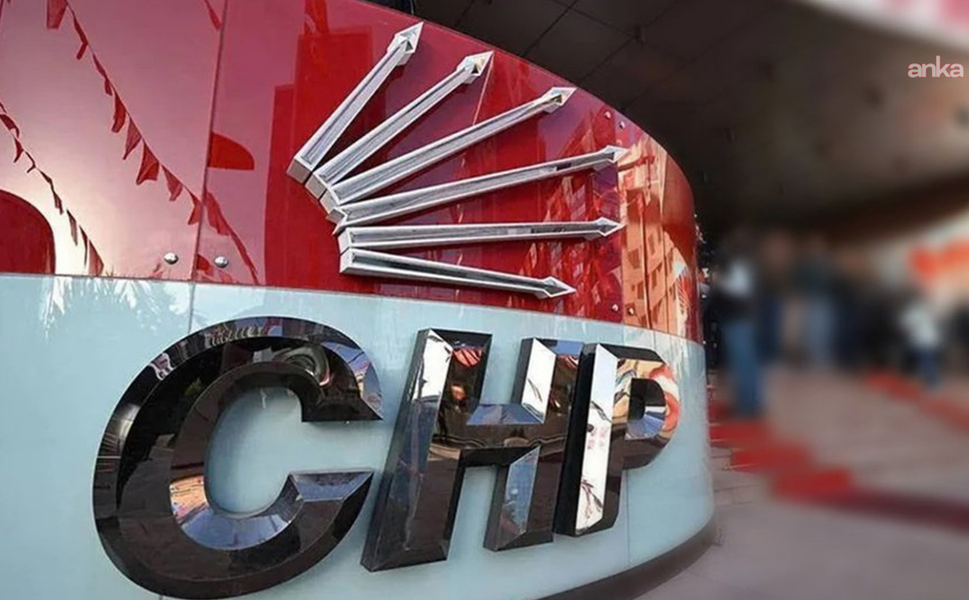 CHP'de Fırtına Sonrası Kritik Zirve! Kılıçdaroğlu Kalan Milletvekillerini Acil Toplantıya Çağırdı