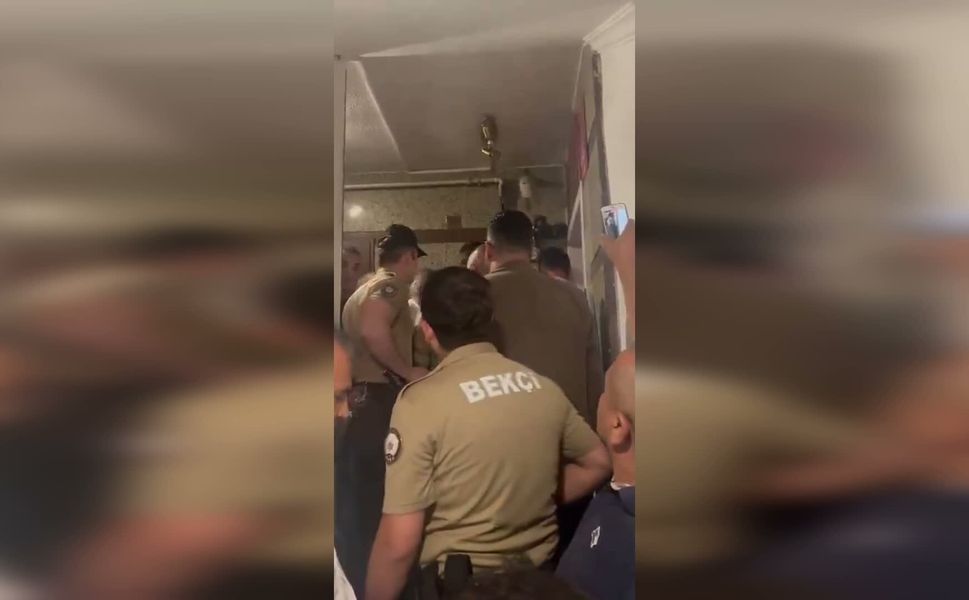 Çilingir Marifetiyle İl Başkanlığına Girildi! CHP’li Murat Emir’den Sert Tepki: "Siyasi Acizlik!"