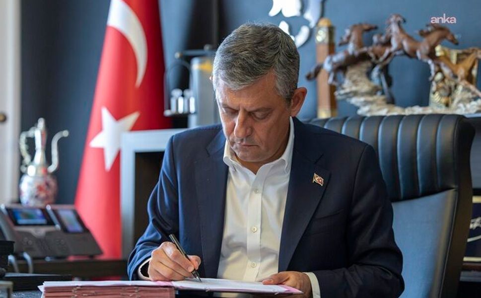 Özgür Özel CHP'den İstifa Etti! YENİ Parti Resmen Kuruldu, 91 Milletvekili de Kurucular Arasında