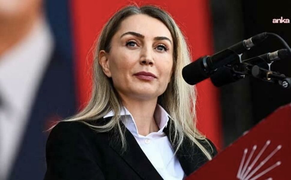 Dilek İmamoğlu: "Değişen Yalnızca Salon Oldu!"