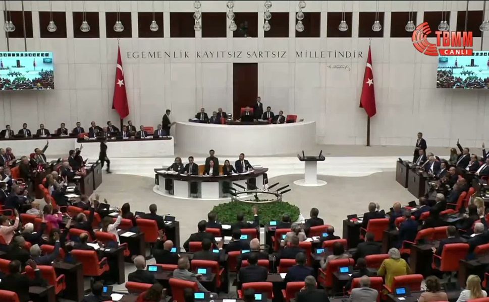 TBMM'den Tarihi Karar: 'Çerçeve Yasa' Kabul Edildi ve Yasalaştı! İşte Madde Madde Tüm Detaylar