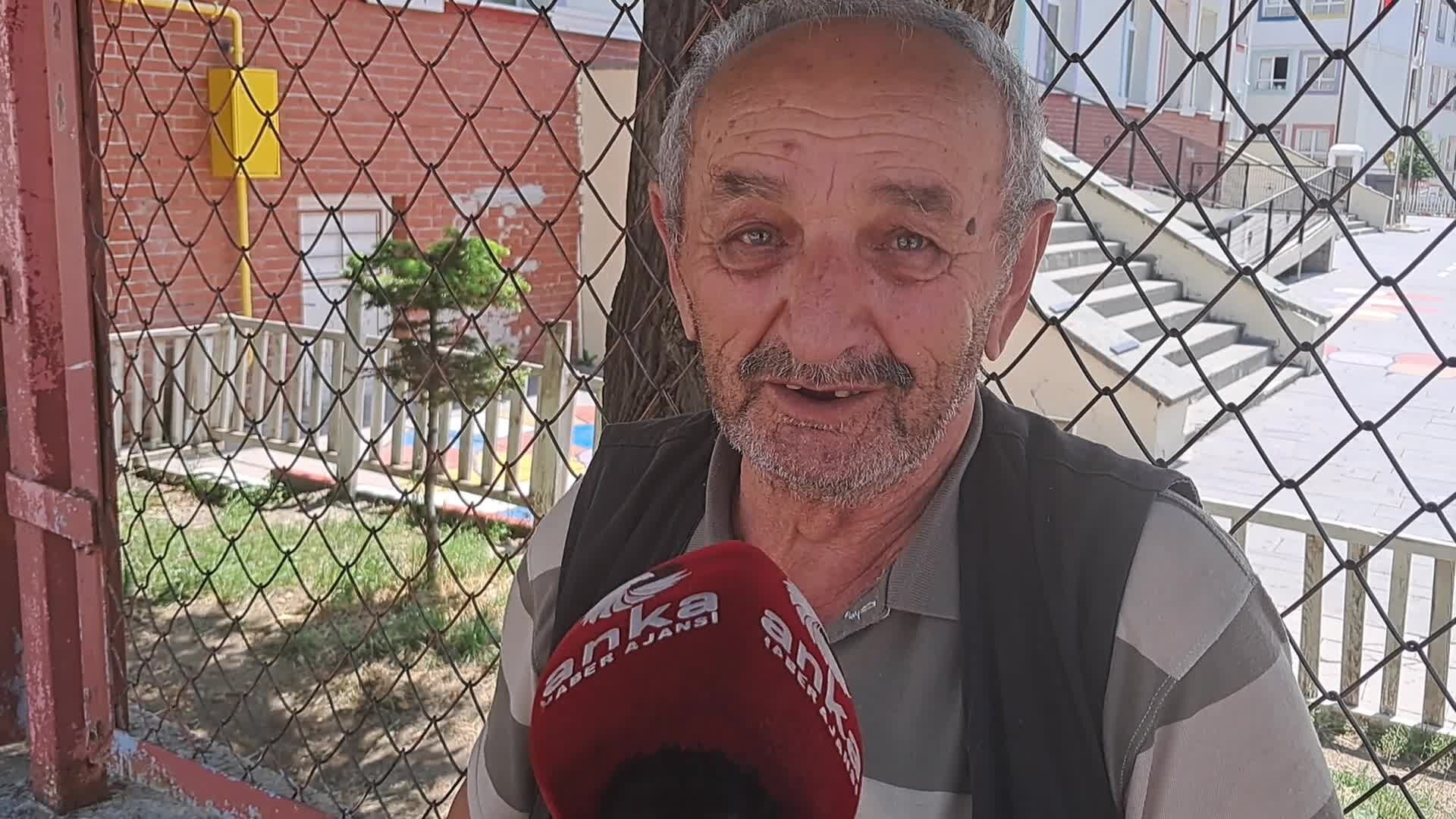 Pazarda "Ateş Çemberi" ve "Kuyruk" Polemiği: Şavşat’ta Halk İkiye Bölündü!