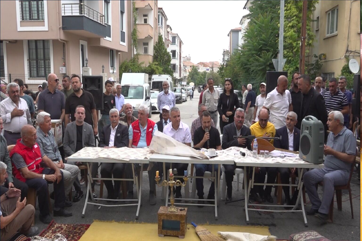 Malatya'da Erenler Cemevi'nde Lokmalar Paylaşıldı: "Hak ile Batılın Mücadelesi Bugün de Yol Gösteriyor!"