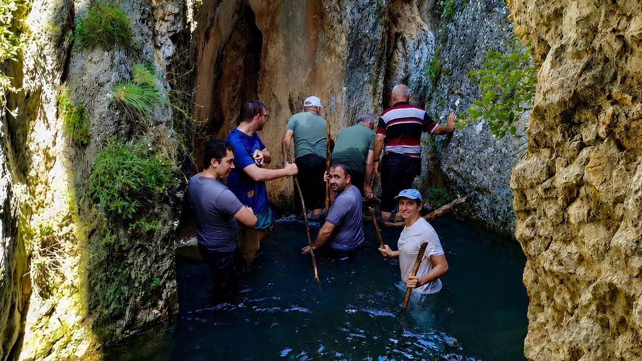 Gürpınar Şelalesi (4)