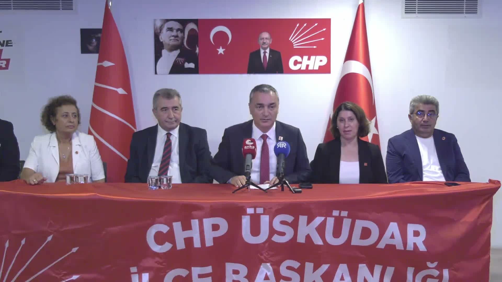 CHP Sözcüsü Müslim Sarı’dan Üsküdar ve Yüreğir Tepkisi: “Seçim Ayarlı Bir Gözaltı Operasyonu Vardır”