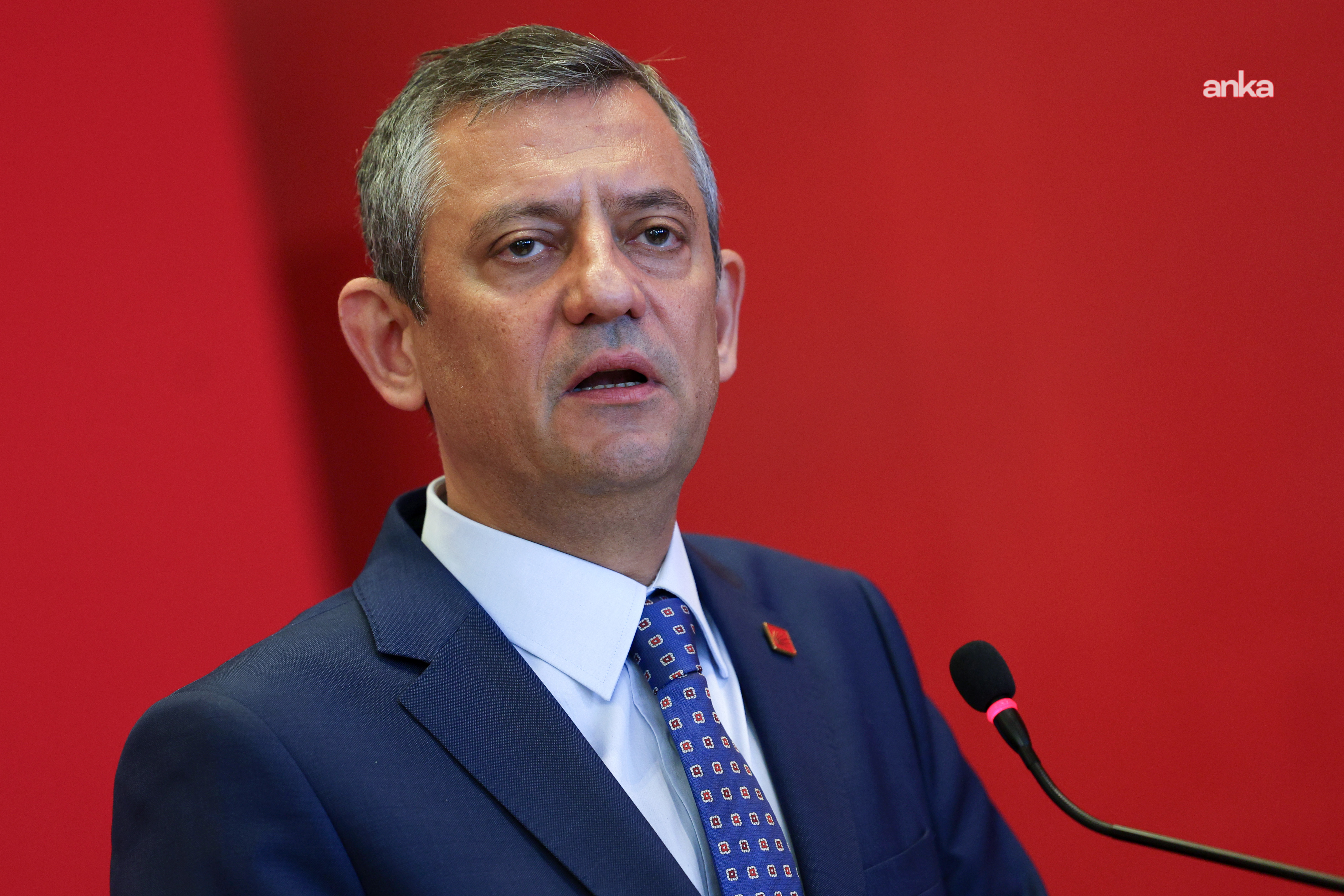 Özgür Özel’den Motorin Tepkisi: “Akaryakıttaki Vergiler Kaldırılsın”