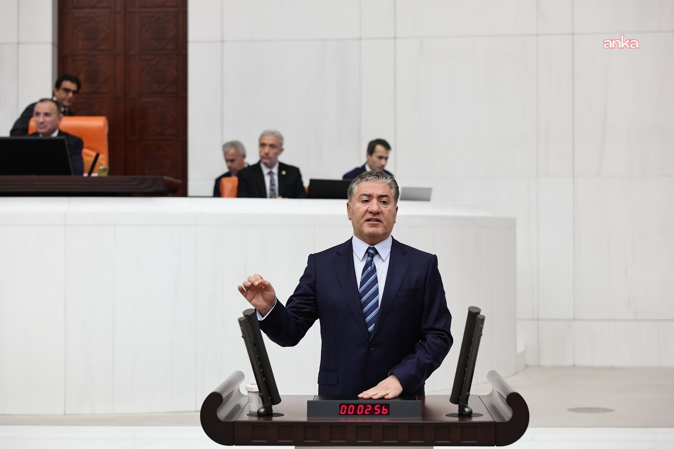 YENİ Parti'li Murat Emir'den Fon Tepkisi: "İade Etmek Masumiyet Değil Suçun İtirafıdır"