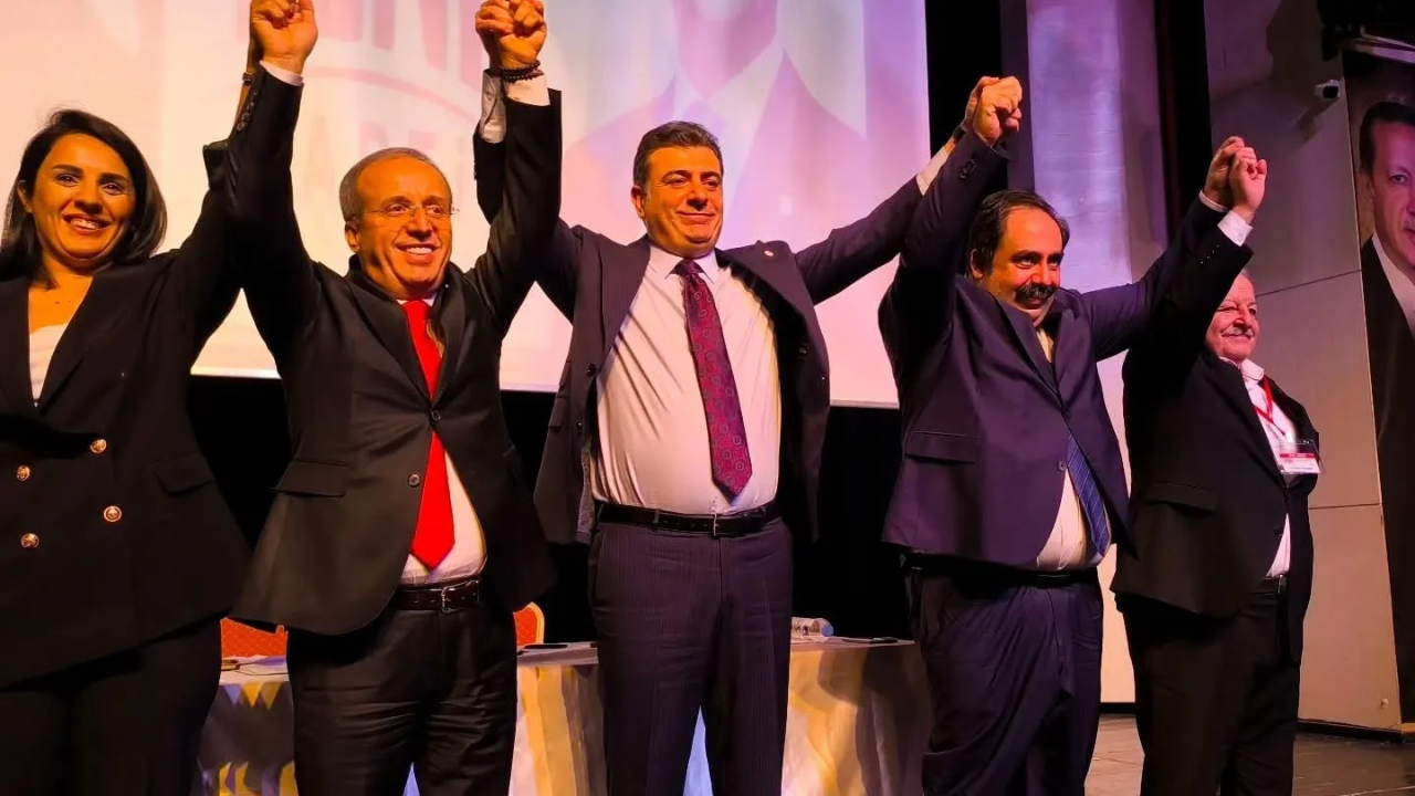 YENİ Parti Malatya İl Başkanı 329 oy alan Basri İlhan oldu: İşte 28 kişilik asil yönetim listesi