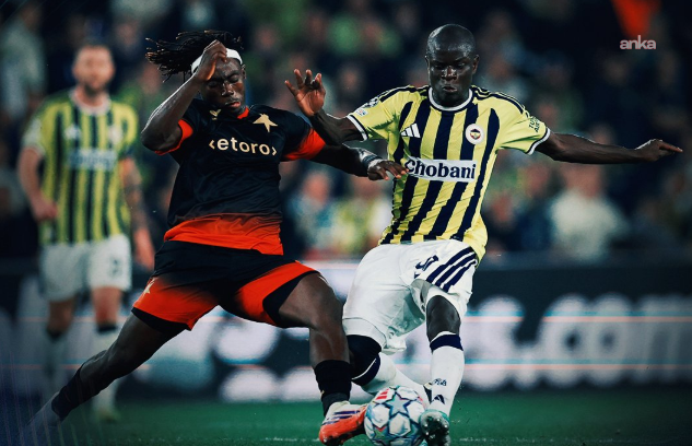 Fenerbahçe 2 Golle Öne Geçtiği Maçta Yıkıldı: Slavia Prag 90. Dakikada Eşitliği Yakaladı!