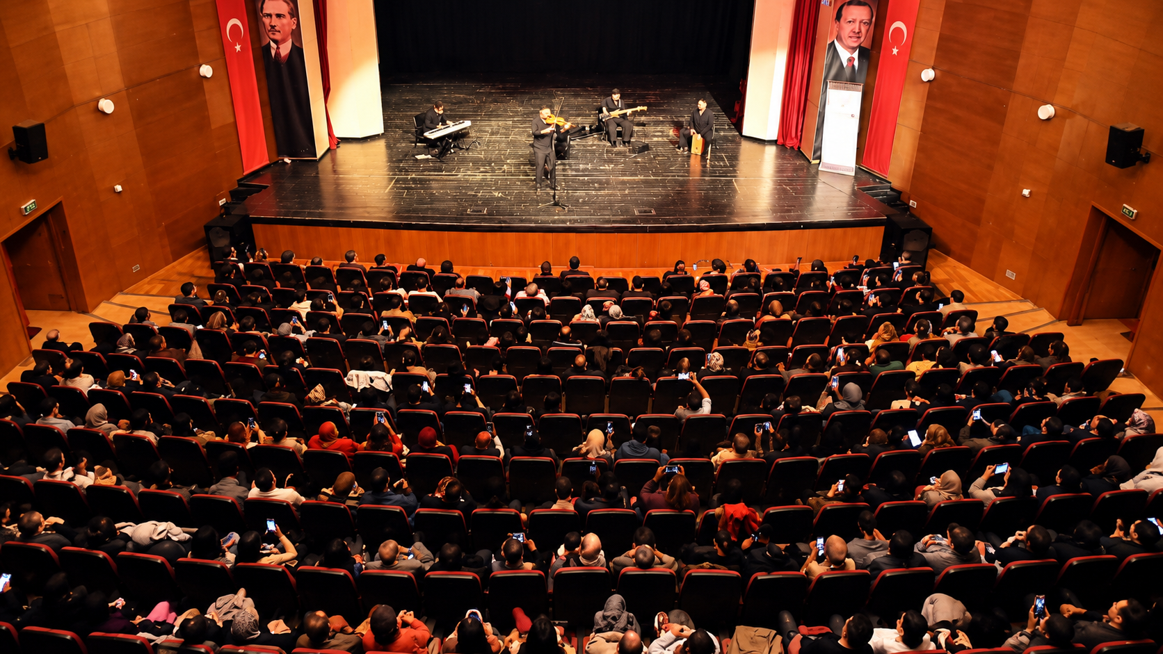 Keman virtüözü Javadoff Malatya'da sahne aldı: Müzik dolu unutulmaz gece
